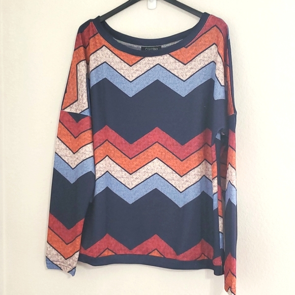 CAMISA Multicolor long sleeve chevron print sweatshirt top Med - Picture 3 of 6